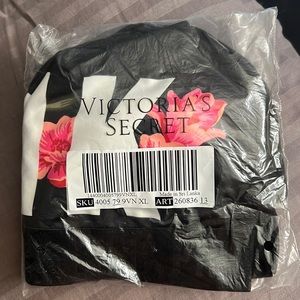 PINK Victoria’s Secret Sports Bra XL